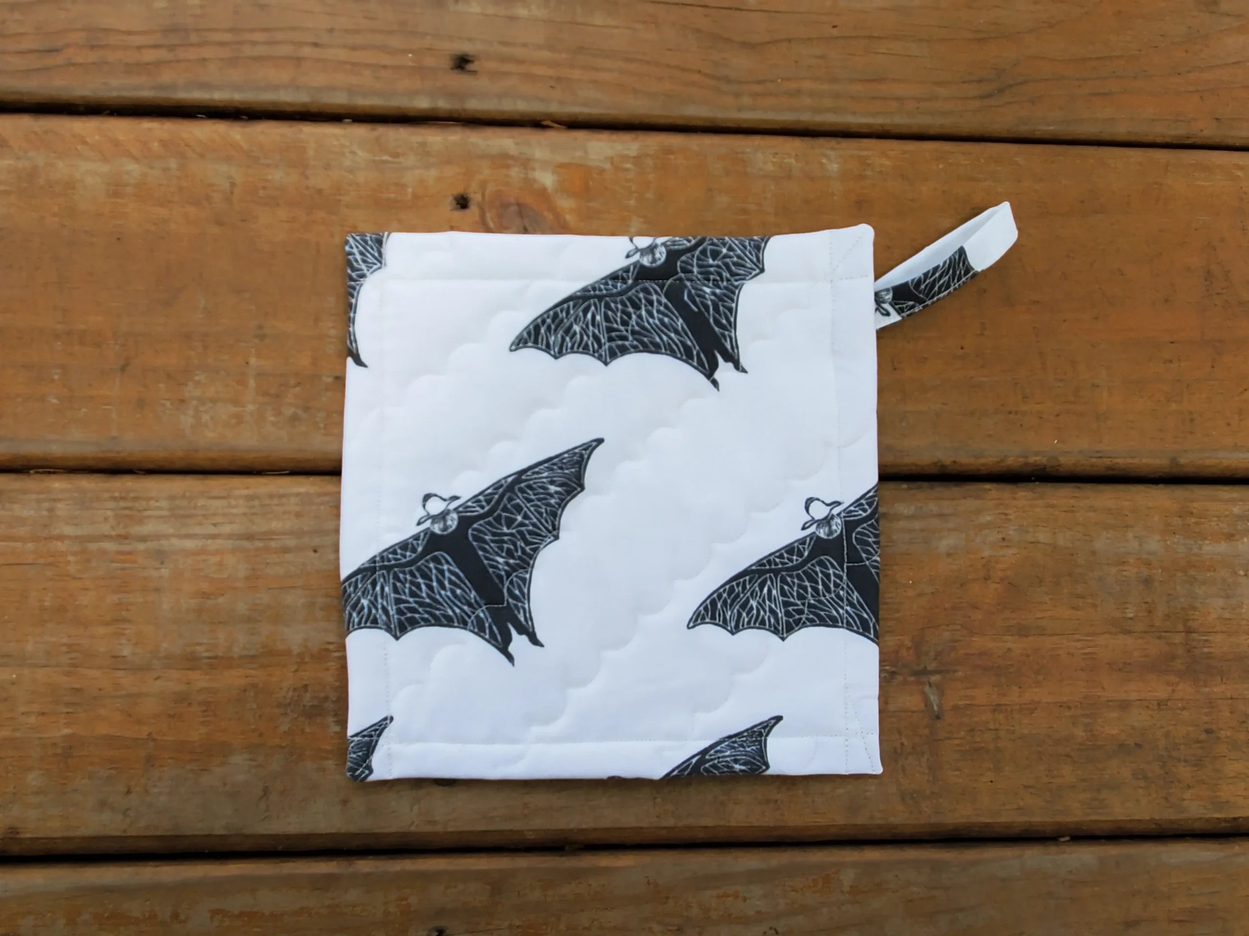 Bat Pot Holder