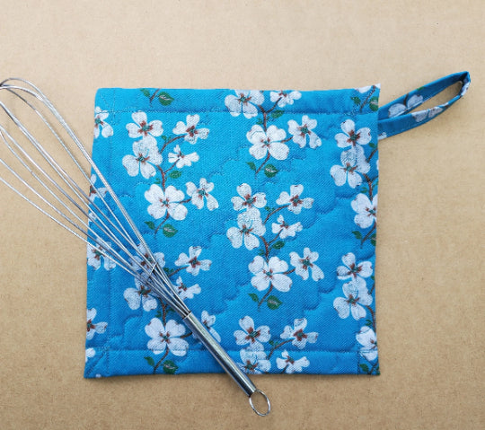 Dogwood Pot Holder