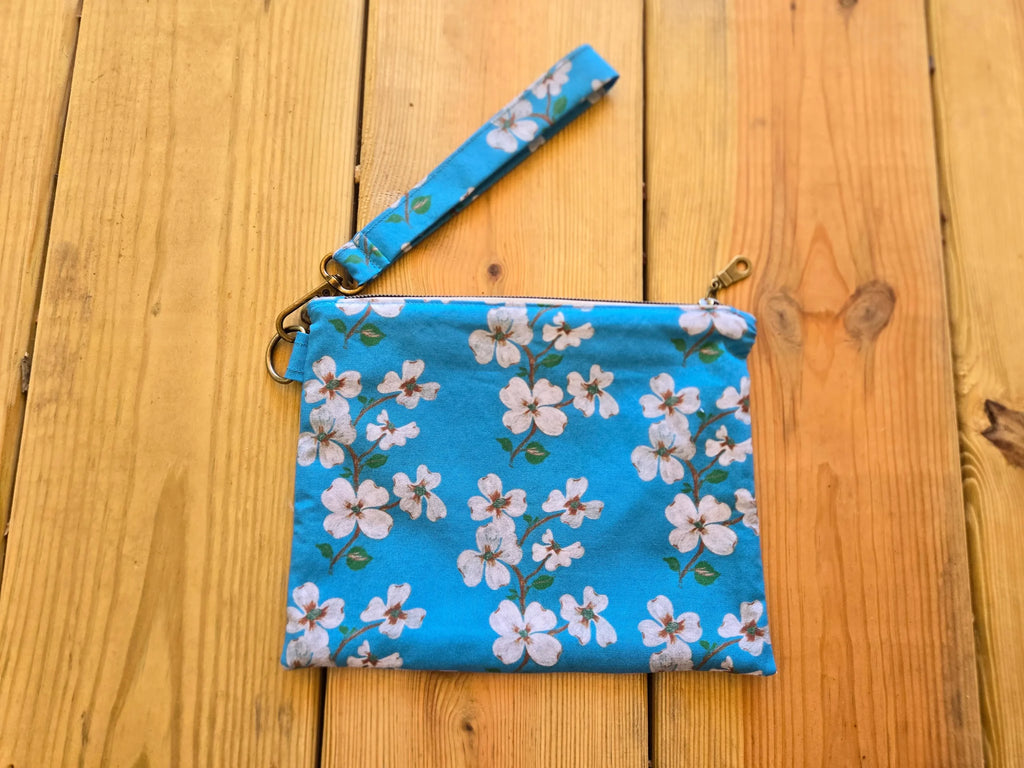 Dogwood Wristlet Zipper Pouch