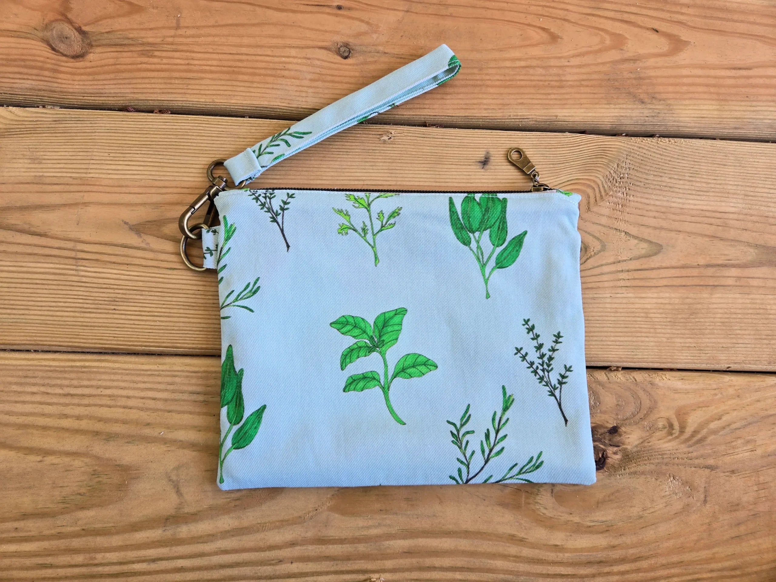 Herb Wristlet Zipper Pouch
