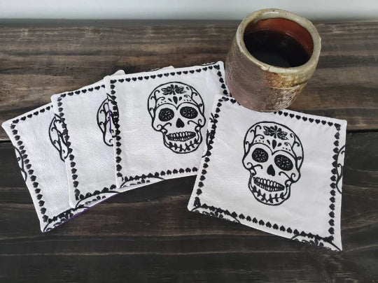 Skull Cocktail Napkin Set