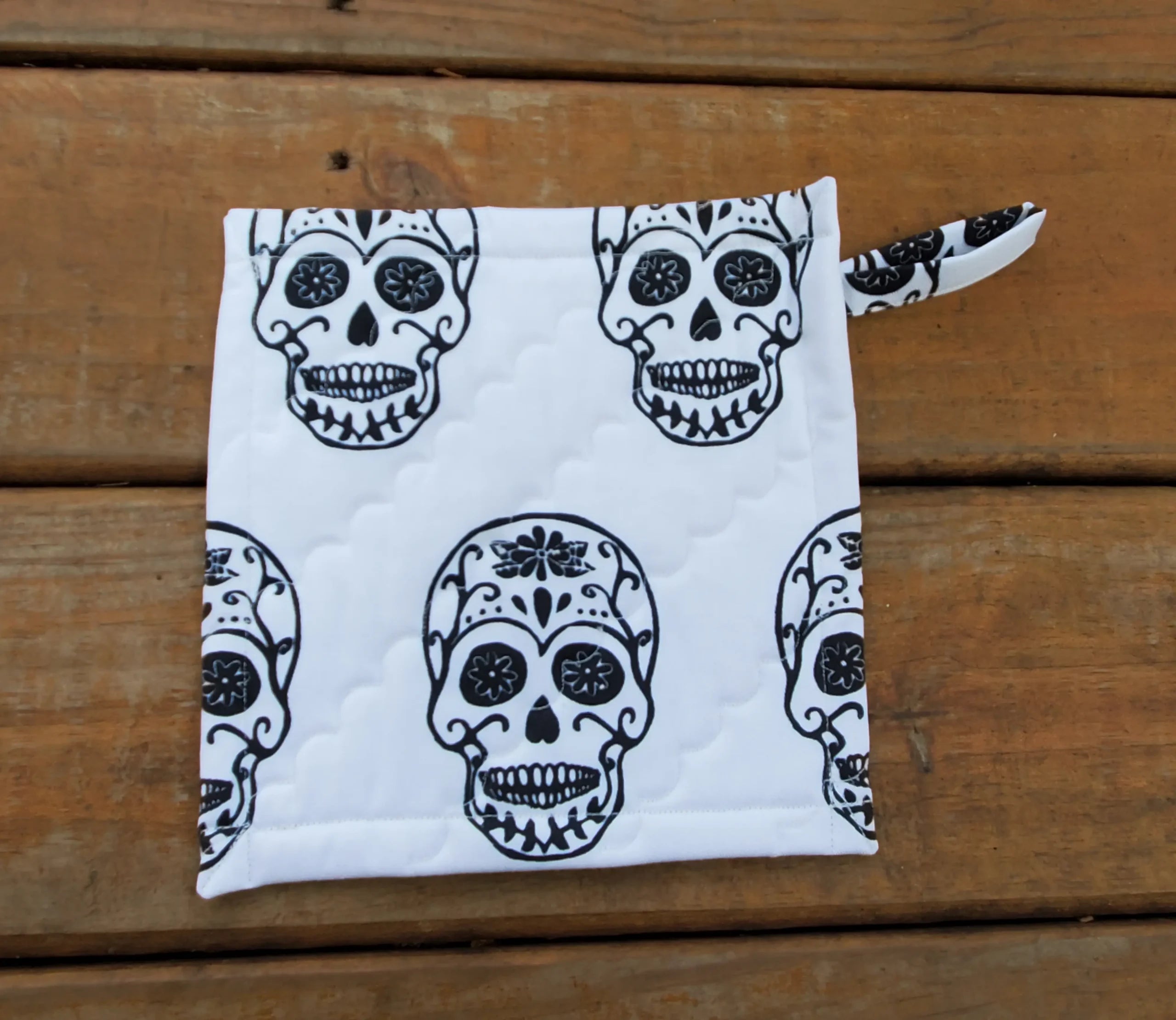 Skull Pot Holder