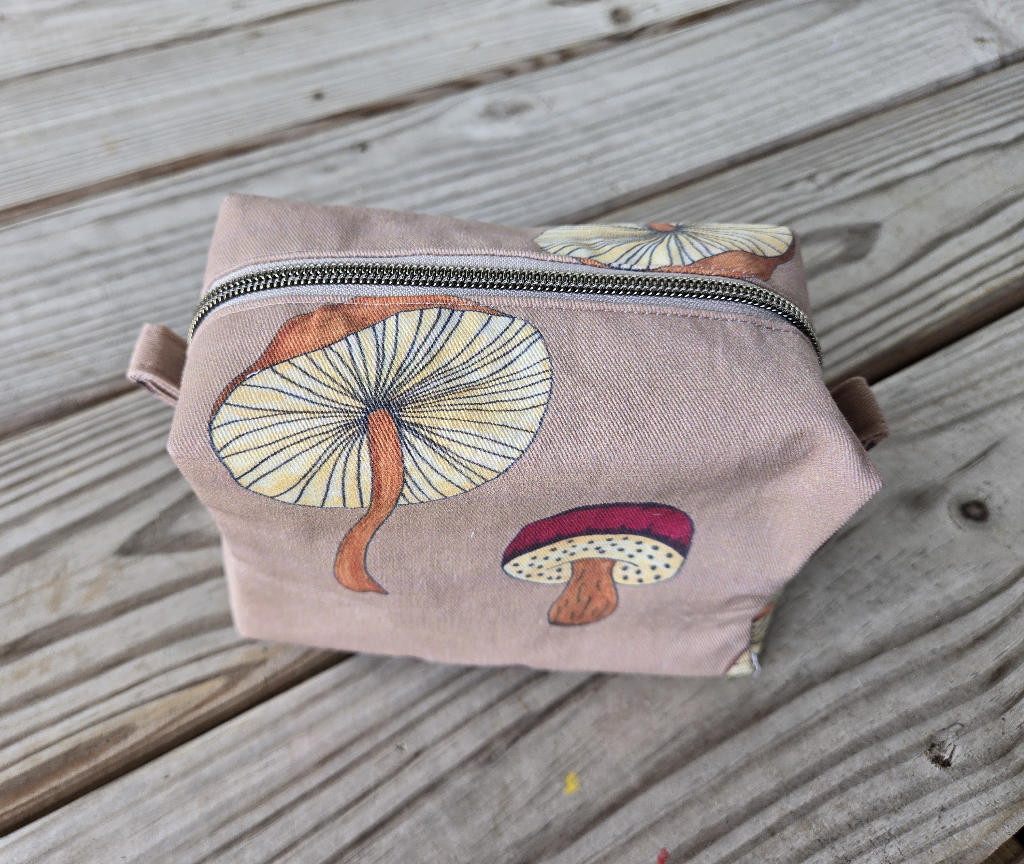 Mushroom Box Pouch