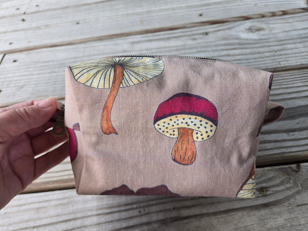 Mushroom Box Pouch
