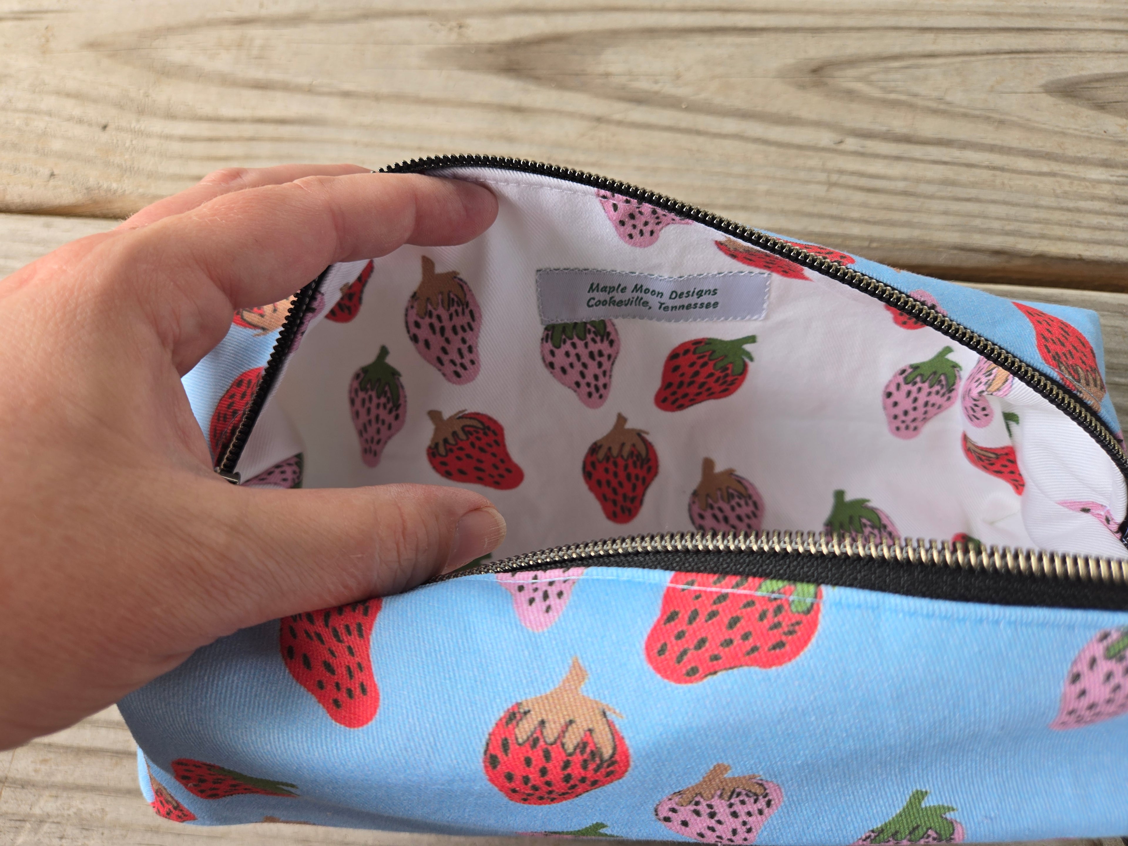 Strawberry Box Pouches