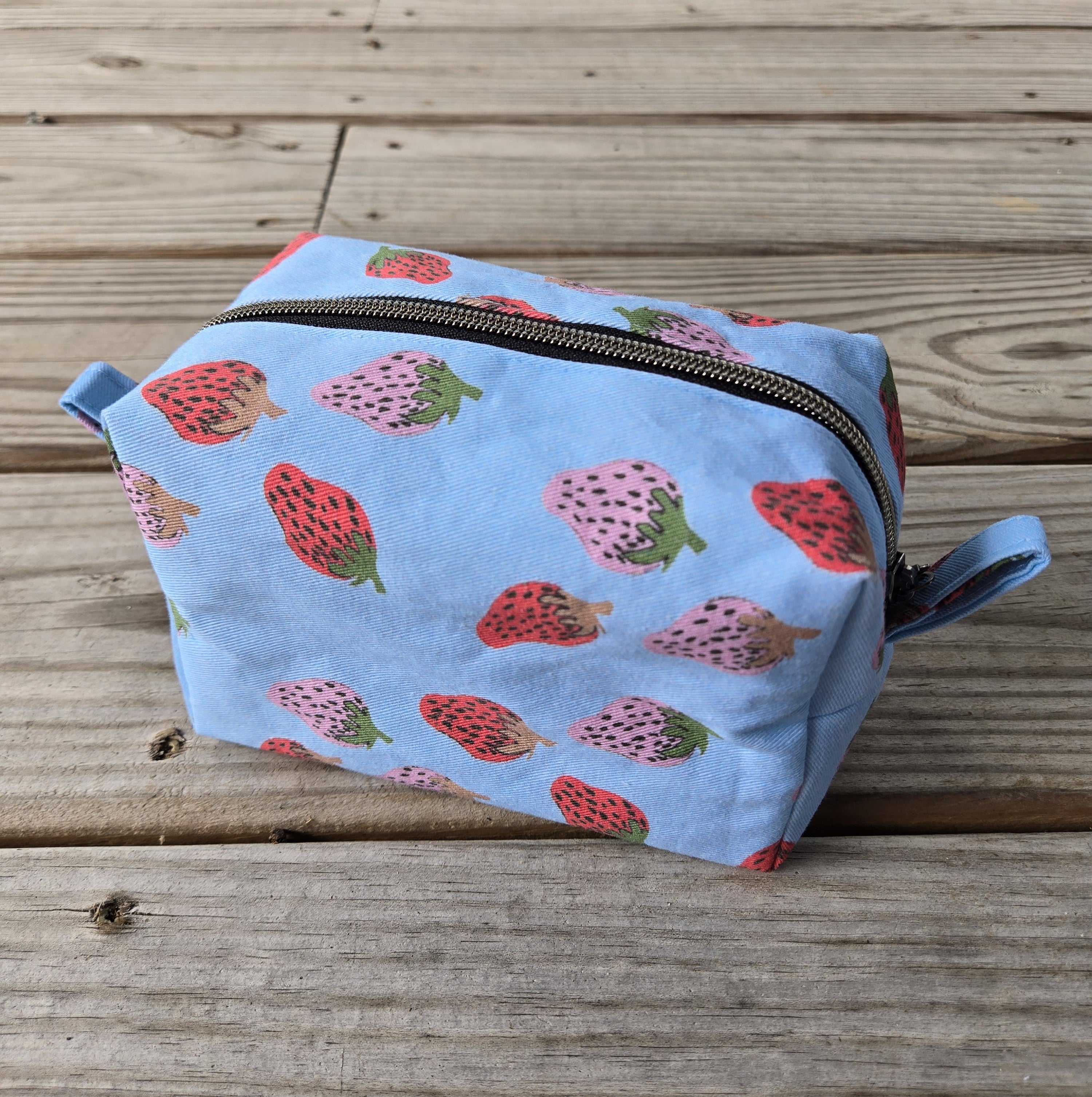 Strawberry Box Pouches